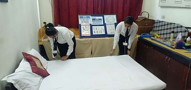 Indian_Institute_of_Hospitality_&_Management